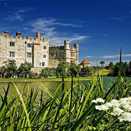 مبيت وإفطار ميدستون Leeds Castle Maiden'S Tower المظهر الخارجي الصورة